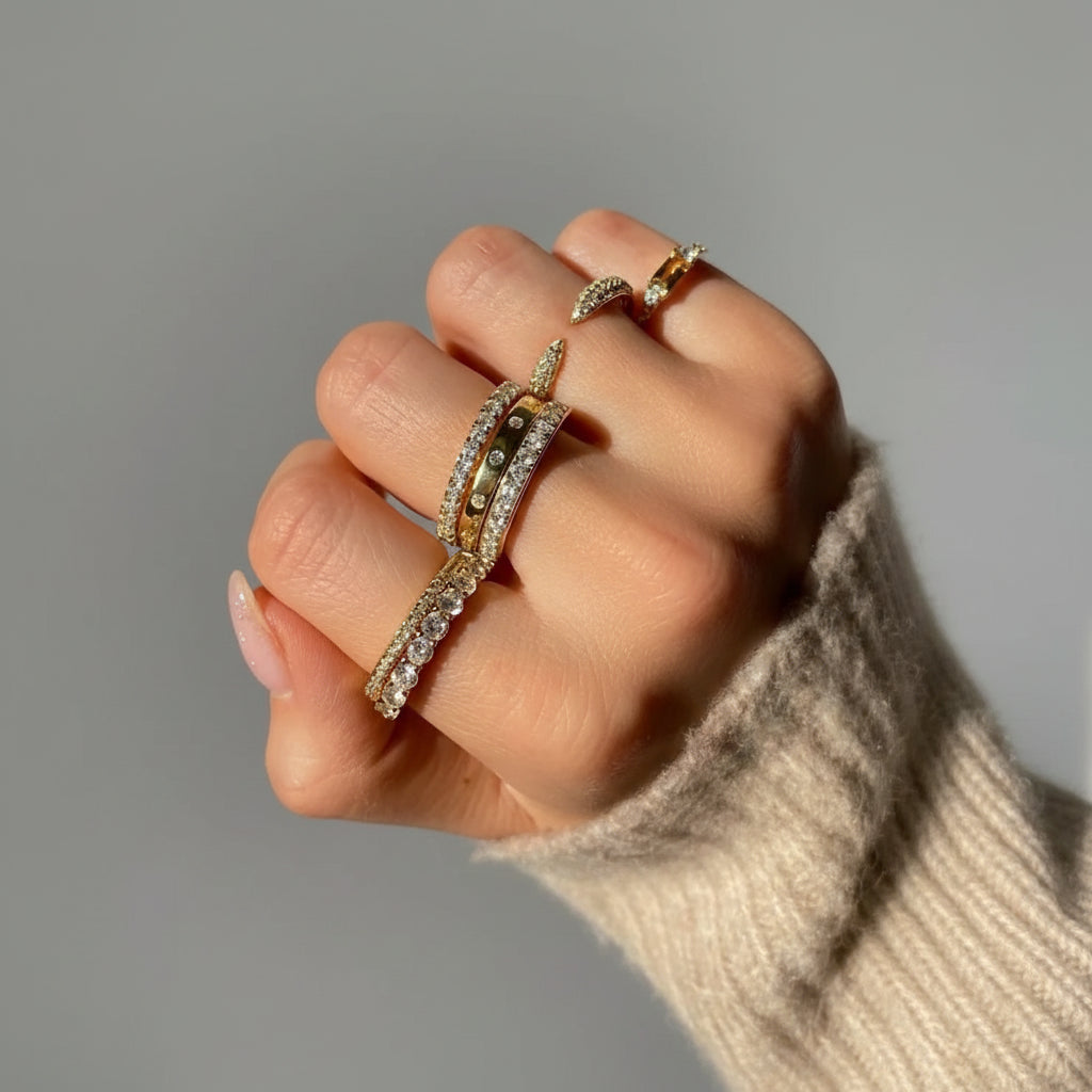 Anel Elegante de Zircónia Cúbica Prata de Lei 925