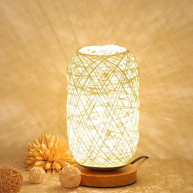 RusticGlow - Houten Tafellamp met Touwdesign – Handgemaakte LED Decoratieve Lamp