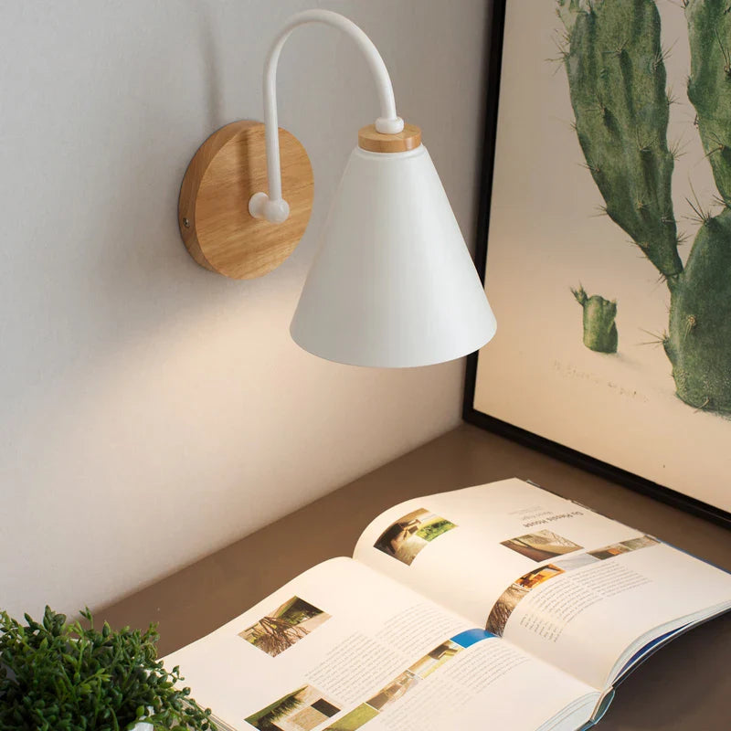 OakShine – Houten Wandlamp Met Warm Licht