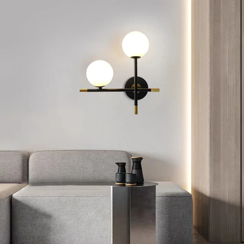 GlowLuxe - Lampada da parete LED moderna con globo di vetro