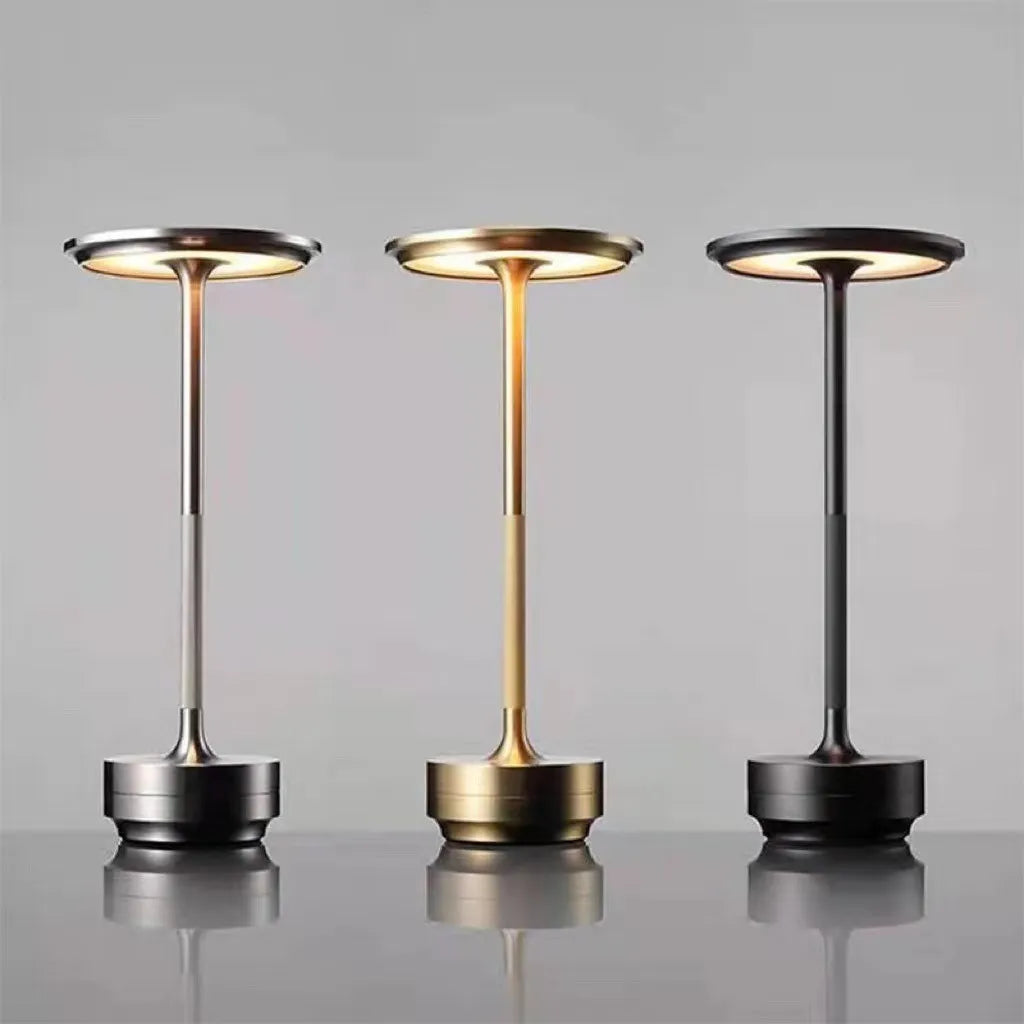 InduLume - Dimbare Industriële Tafellamp met LED Verlichting