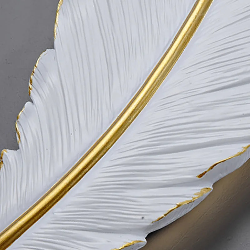 FeatherGlow - Moderne Witte Veren-Wandlamp
