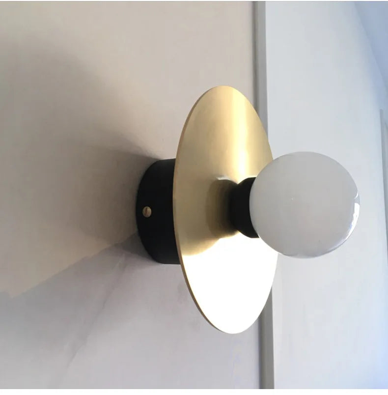 SphereGlow - Moderne LED Wandlamp met Bolvormige Design Stijlvolle Verlichting