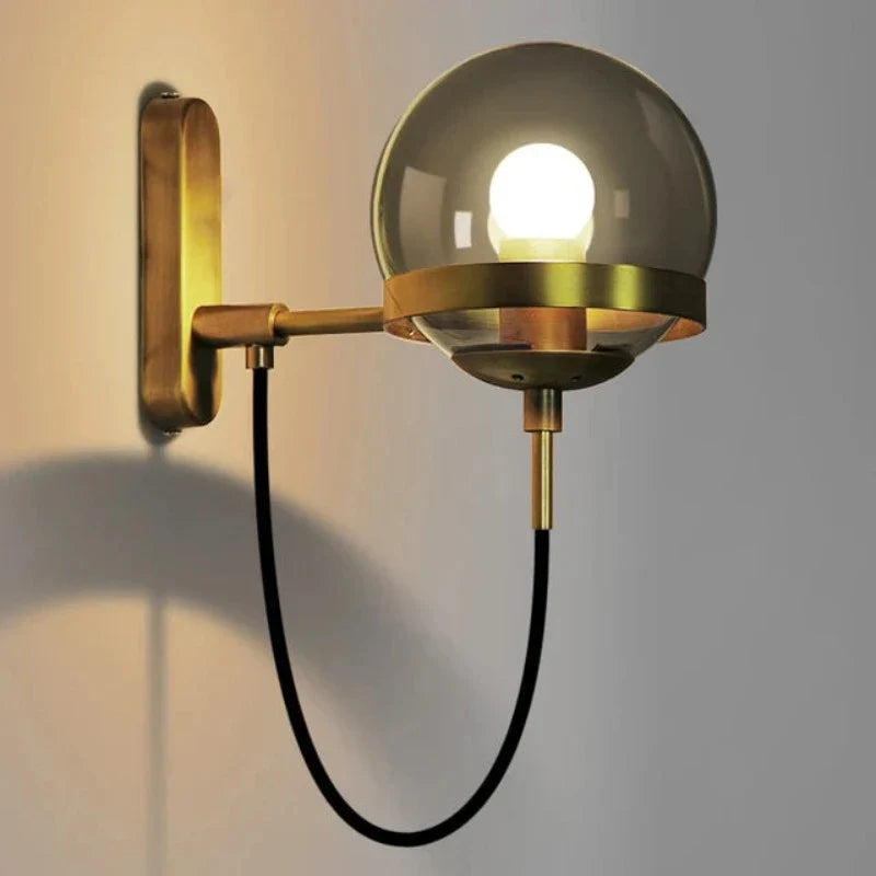 ModaSphere - Moderne Glazen Bol Wandlamp | Stijlvolle LED Verlichting voor Elk Interieur