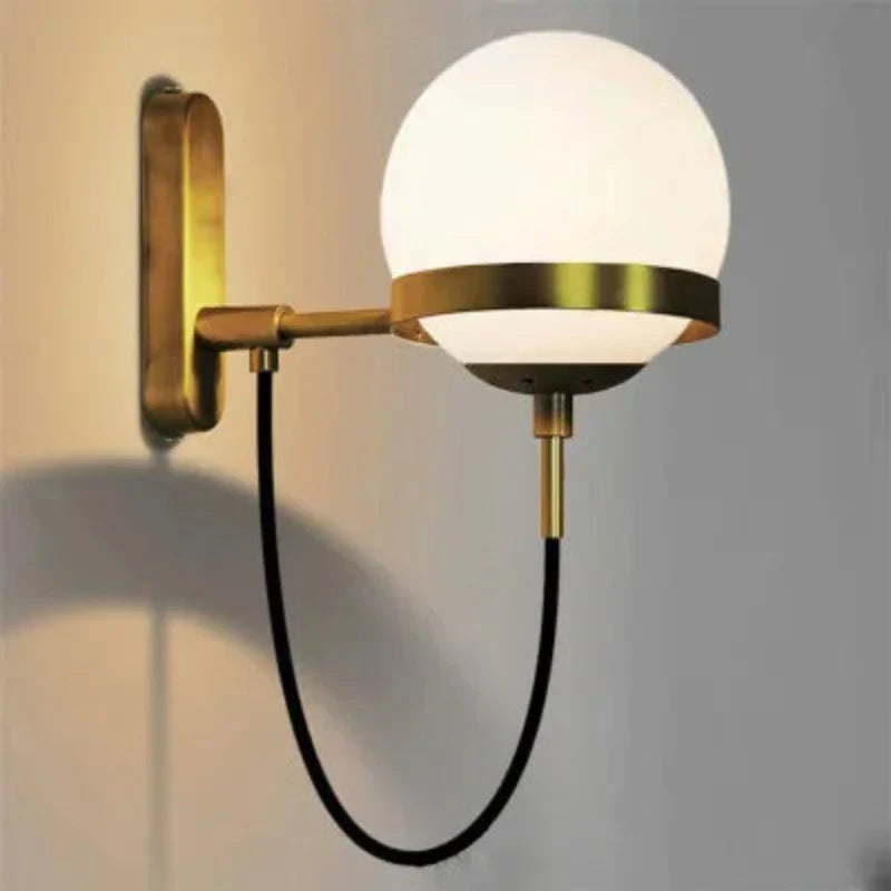 ModaSphere - Moderne Glazen Bol Wandlamp | Stijlvolle LED Verlichting voor Elk Interieur