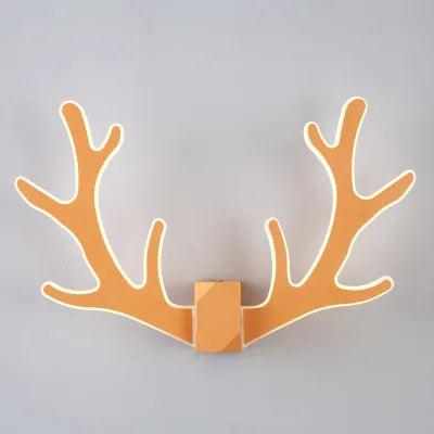 CheerGlow – Kleurrijke Gewei LED Wandlamp voor Kinderkamer