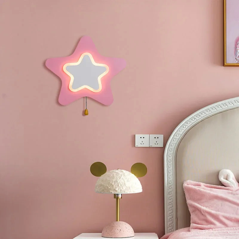 KidsCloud - Lampada Notturna LED con Design Nuvole e Mongolfiera – Lampada da Parete
