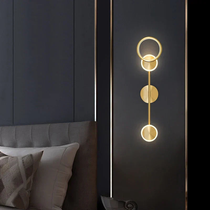 GlowCraft – Lámpara de pared LED moderna en dorado para sala de estar y pasillo