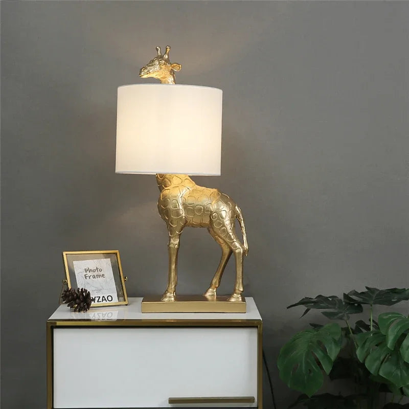 SafariGlow - Giraffe Tafellamp in Safari Stijl voor Woonkamer & Slaapkamer