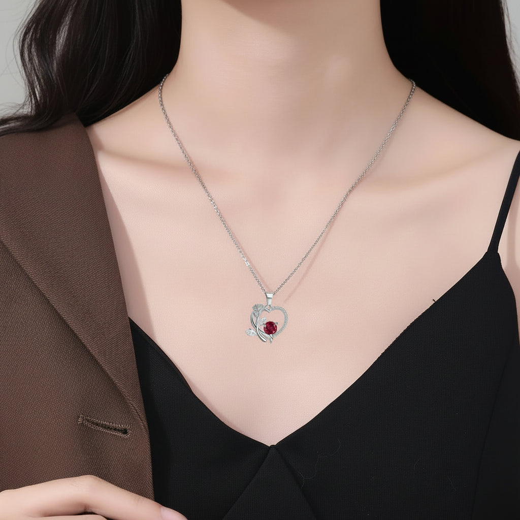 Rode Beer Jewelry Heart Shaped Crystal Silver Necklace