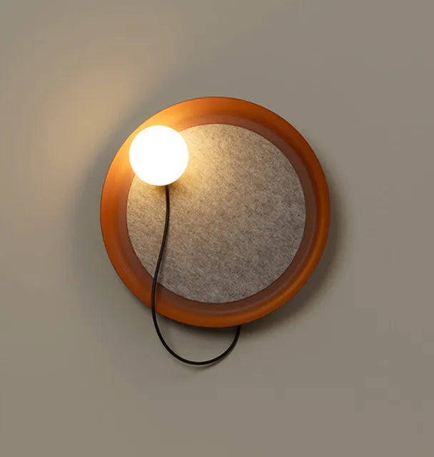 FrostyLuxe – Lampada da parete LED scandinava per un'illuminazione elegante