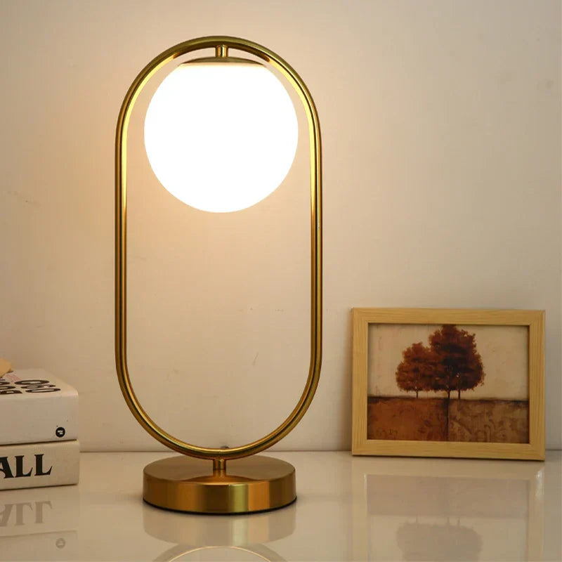 LumeSphere – Dimbare LED Tafellamp met Glazen Bol voor Woonkamer & Slaapkamer