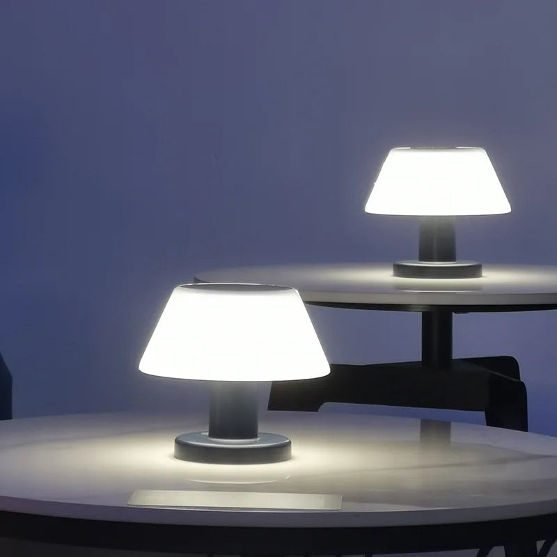 SolLicht - Draagbare Solar Tafellamp met Oplaadfunctie