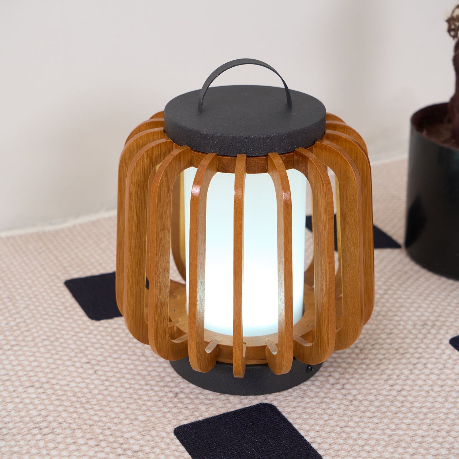 LumiLuxe - Oplaadbare Outdoor Tafellamp