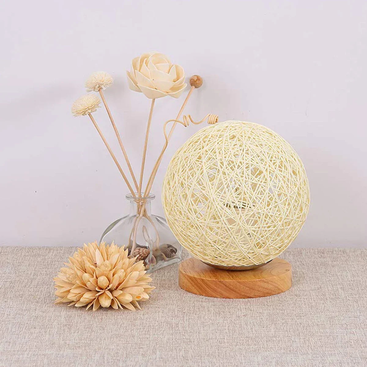 LuminousSphere - Rattan Ball Table Lamp