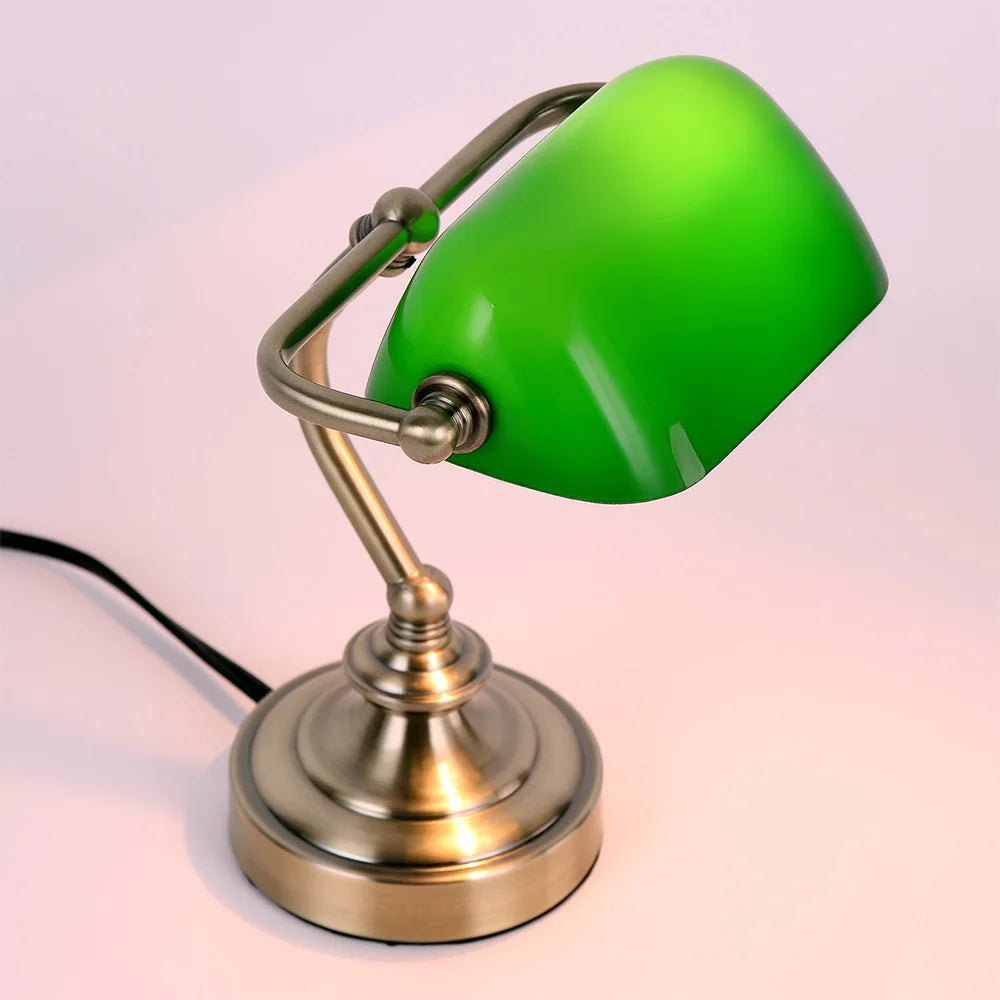 RetroCharm - Vintage Mini Desk Lamp