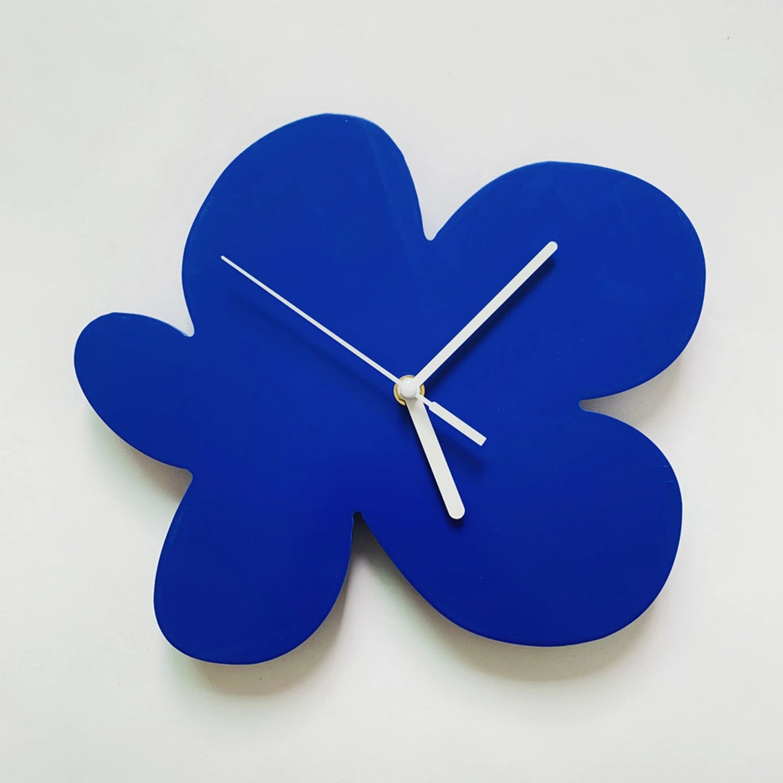NordicWall - Reloj de pared silencioso decorativo para niños y sala de estar