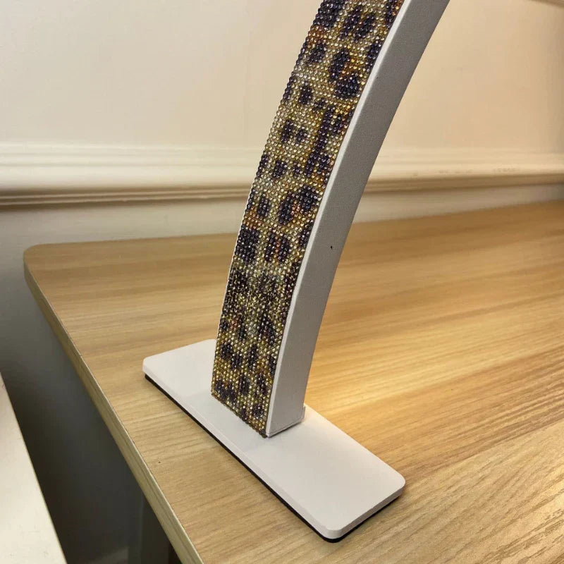 LunaGlow – Lámpara de belleza LED para extensiones de pestañas y maquillaje | Iluminación precisa regulable