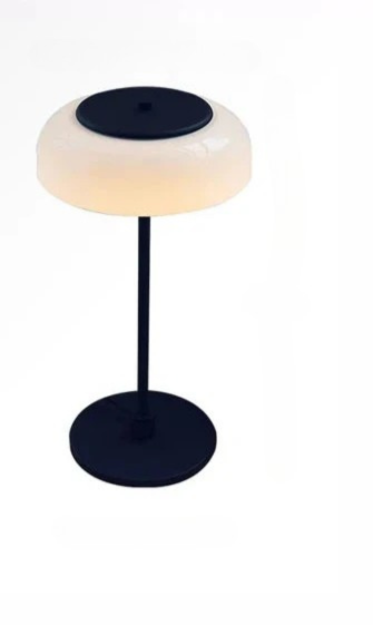 LumiGlow – Postmodern LED Tafellamp met Glazen Kap voor Stijlvolle Verlichting