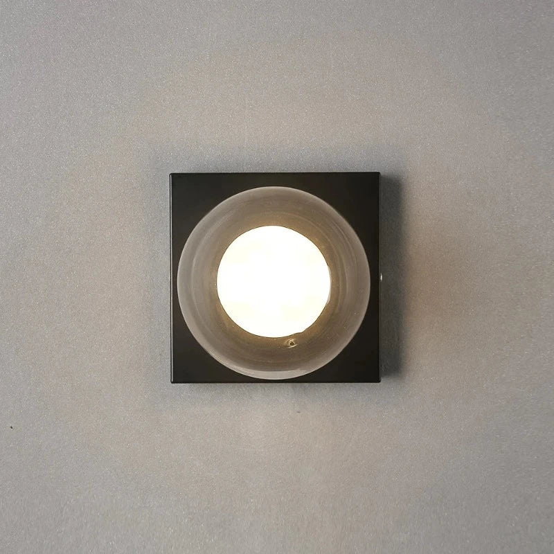 BrightSquare - LED Wandlamp met Glazen Bol – Vierkante Wandverlichting