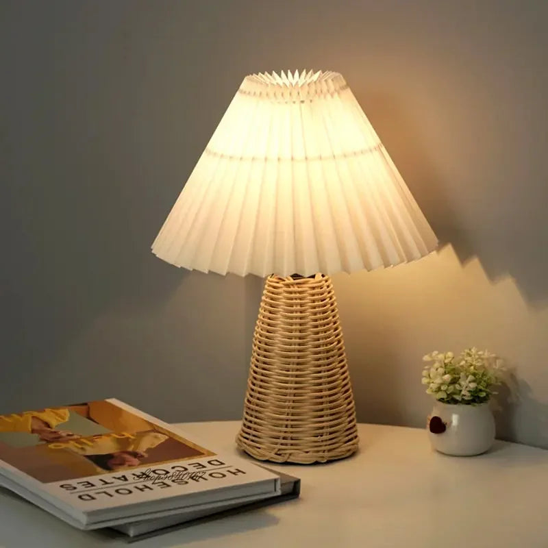 VintageGlow - Rattan Tafellamp, Opvouwbare Nachtlamp