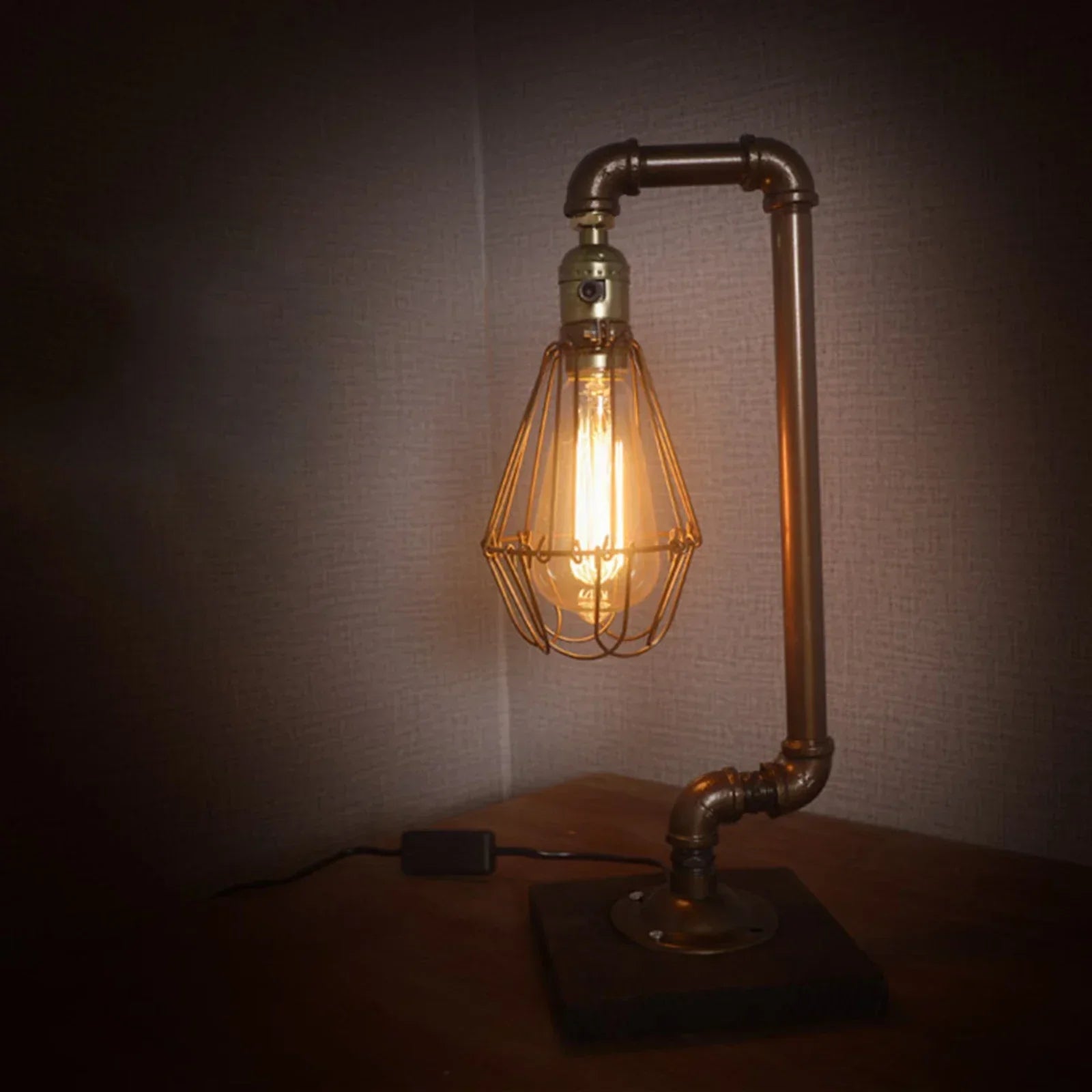 LumiVintage – Industriële Vintage Metalen Tafellamp, Retro Loft-Design voor Woonkamer, Kantoor en Slaapkamer