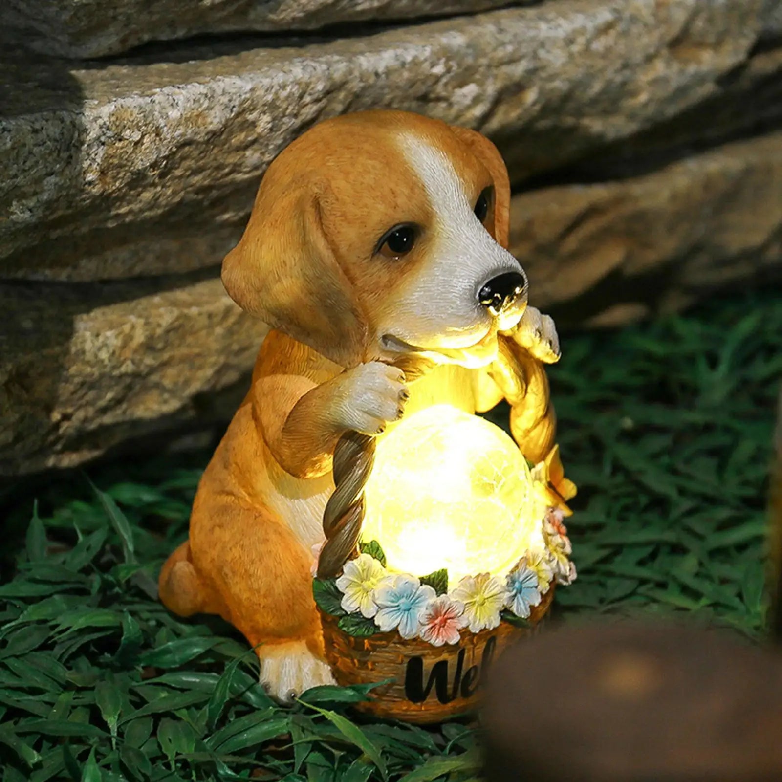 SolarGarden - Solar Energy Dog Sculpture with LED – Weather-Resistant Decorative Lighting