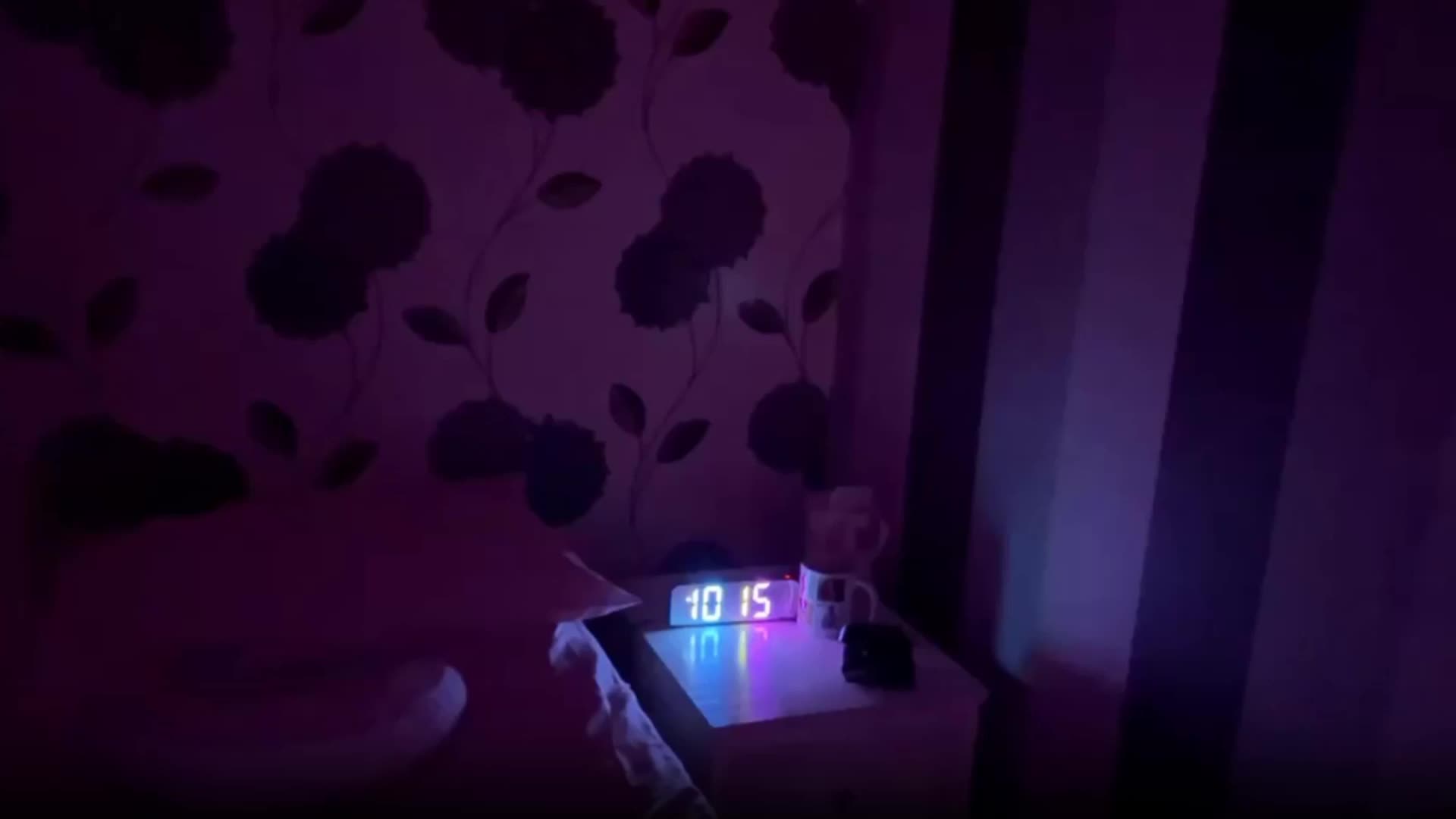 ProjectTime - Digitale Projectie Wekker met LED en Spiegel Scherm