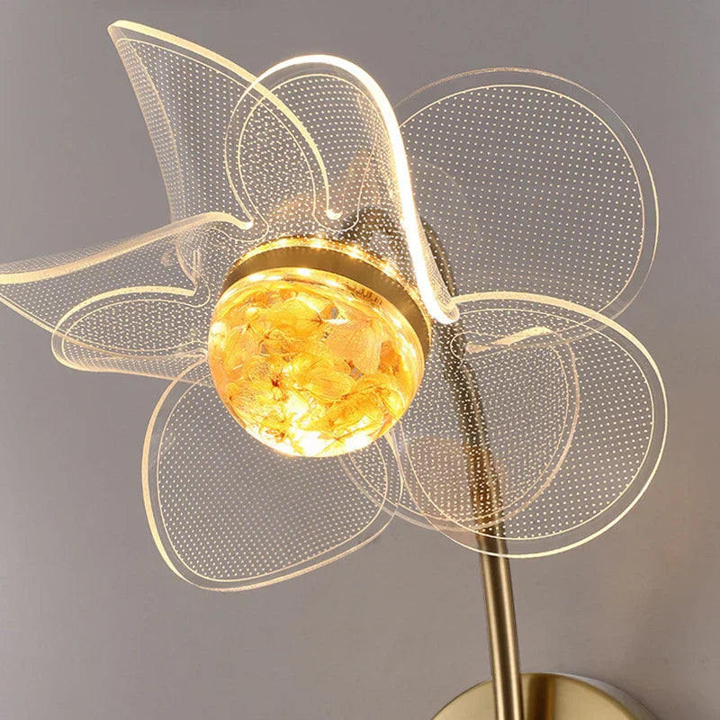 BloomGlow - Moderne Bloem Wandlamp met LED Verlichting
