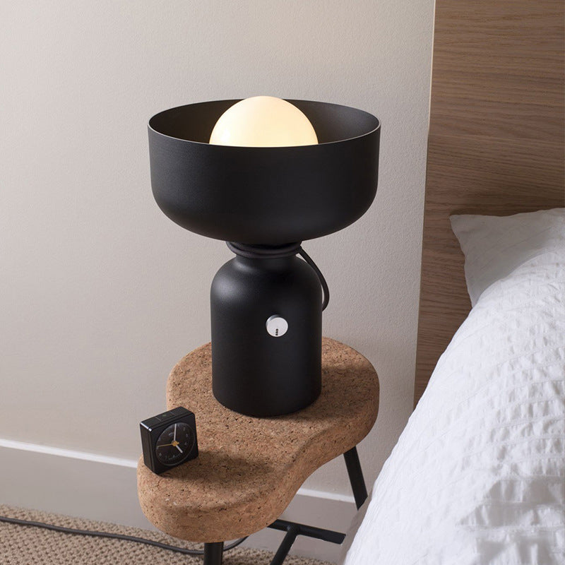 LumeAura – Minimalistische LED Tafellamp voor Slaapkamer & Woonkamer
