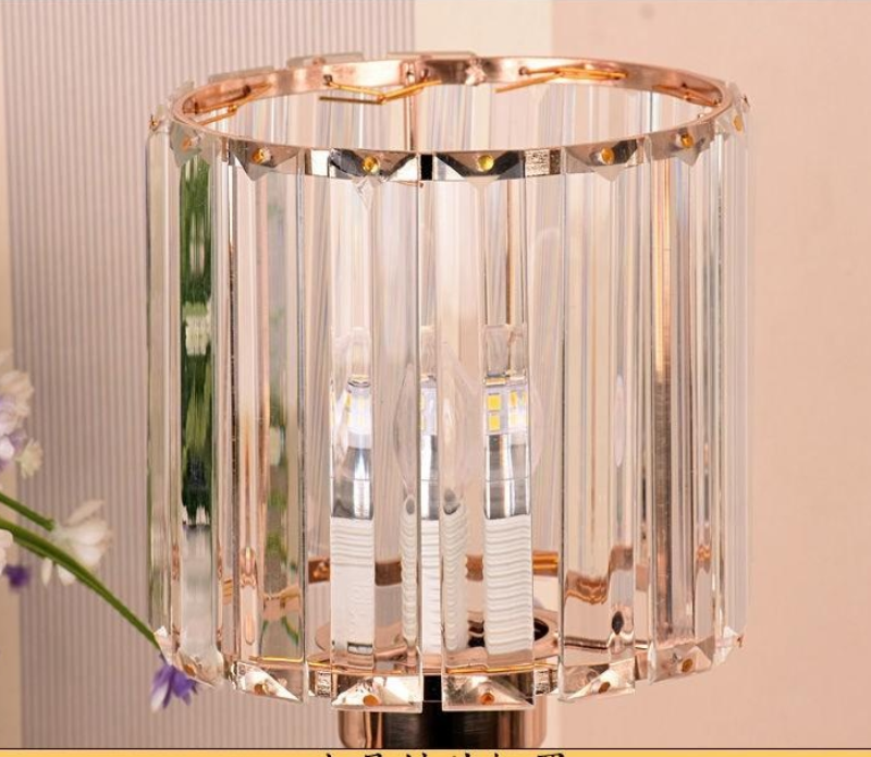 LumiGlow - Kristallen Tafellamp met Dimbaar LED Licht