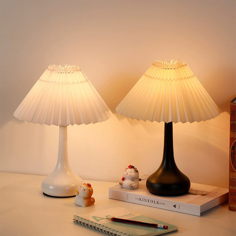 LumeFold – Opvouwbare LED Tafellamp met Dimbare Verlichting