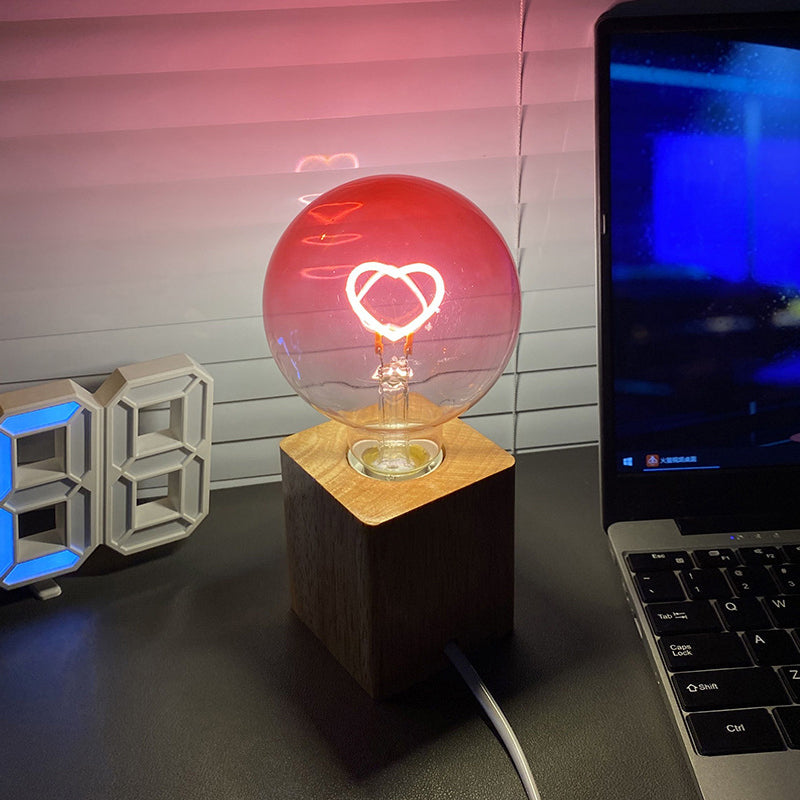 GlowHeart – Dimbare LED Lamp met Hartpatroon en Kleurverloop