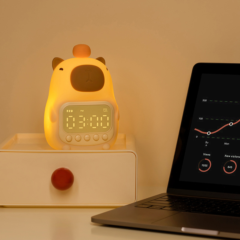 CapyGlow – Schattige Capibara Nachtlamp met LED en Wekker voor Kinderen