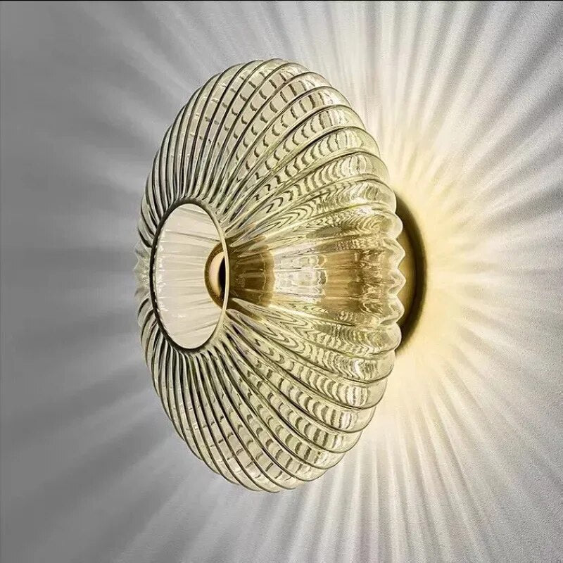 NimbusFlux - Lámpara de pared de vidrio con reflexión de luz ondulada