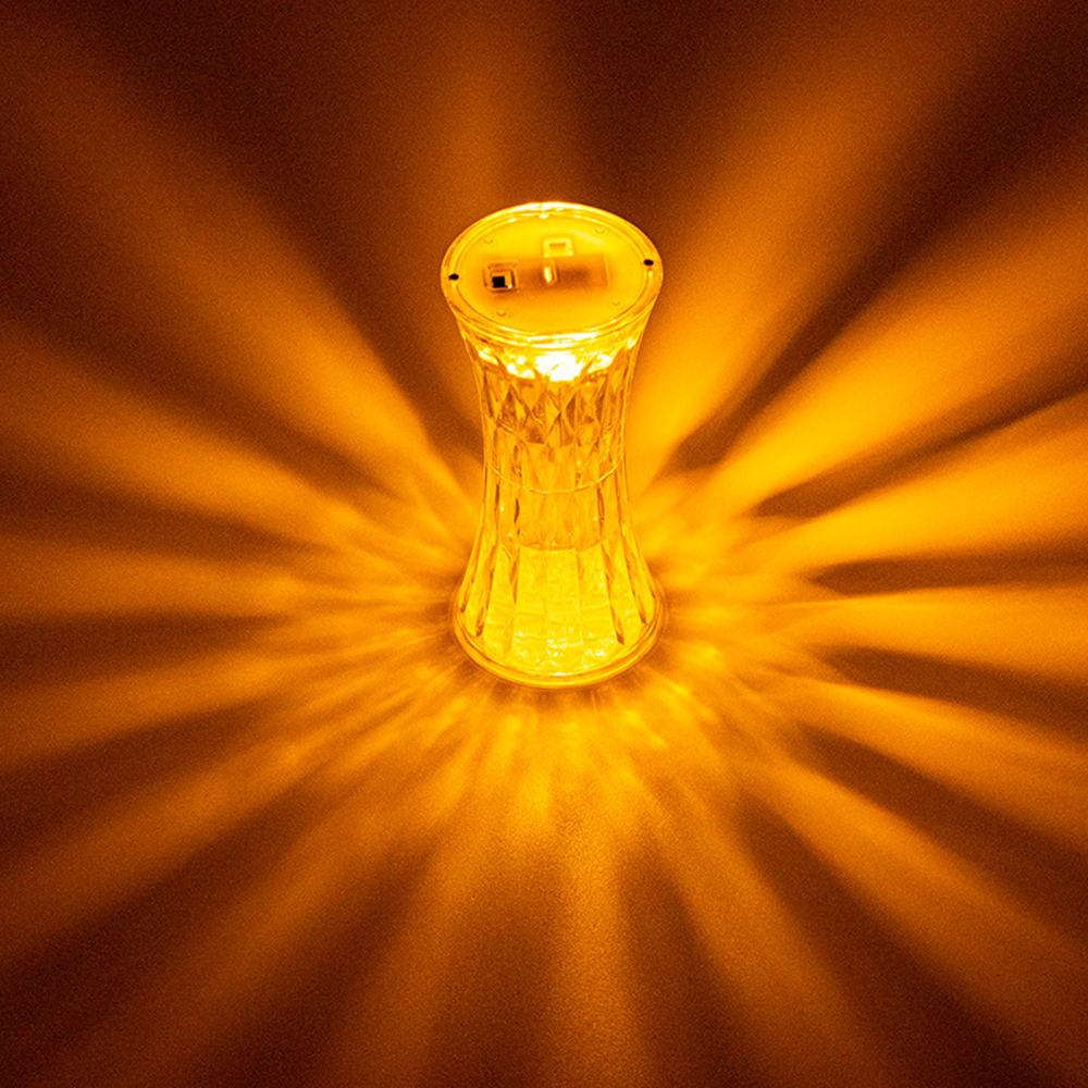 CrystalLuxe - Kristallen Tafellamp met Diamantslijping en LED Verlichting
