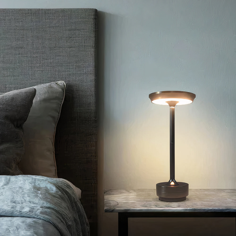 LumenArt - Creëer een Sfeer van Elegantie met de Thomas Tafellamp van LumenArt