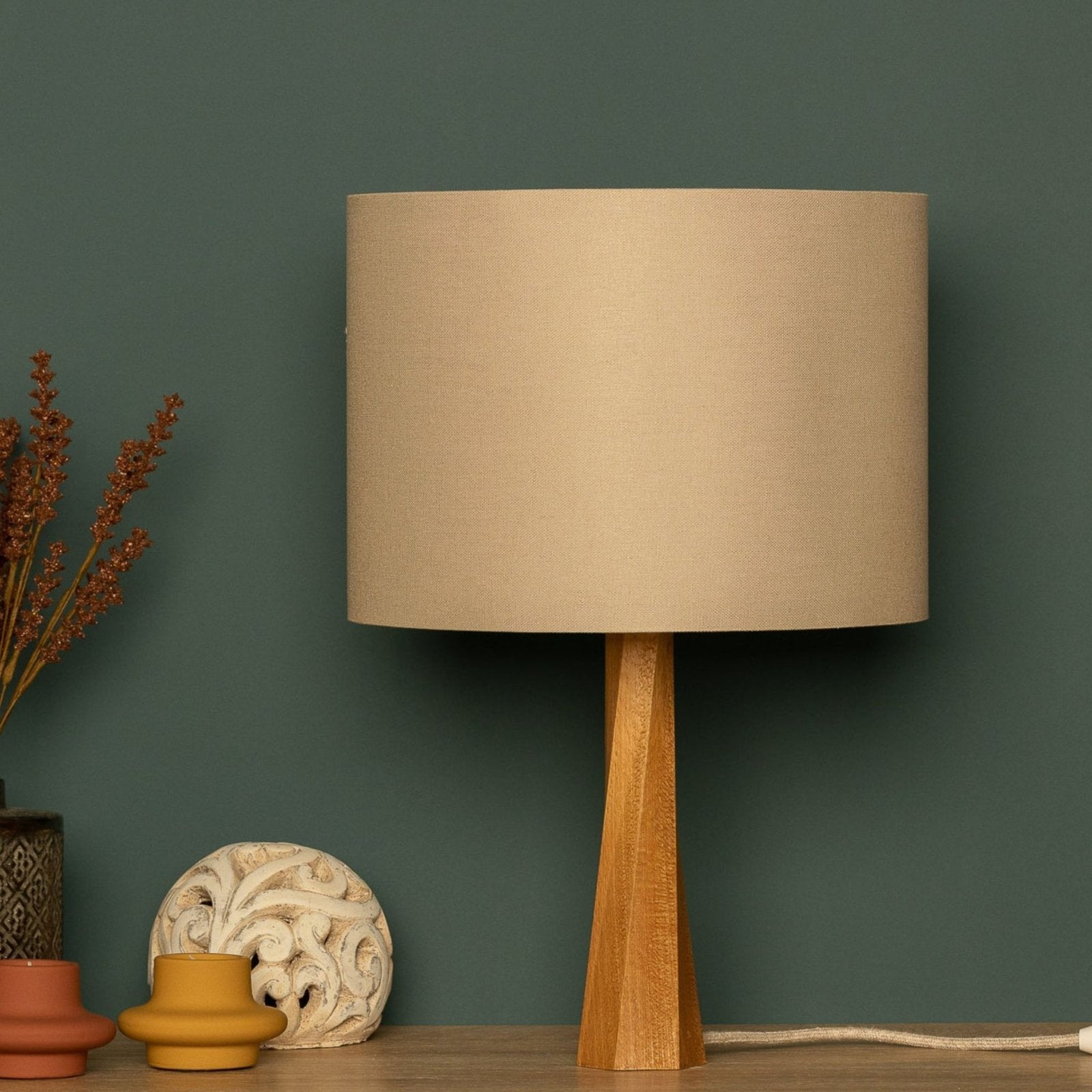 LumiWood - Lámpara de Mesa Moderna de Madera con Pantalla de Tela | Diseño Escandinavo